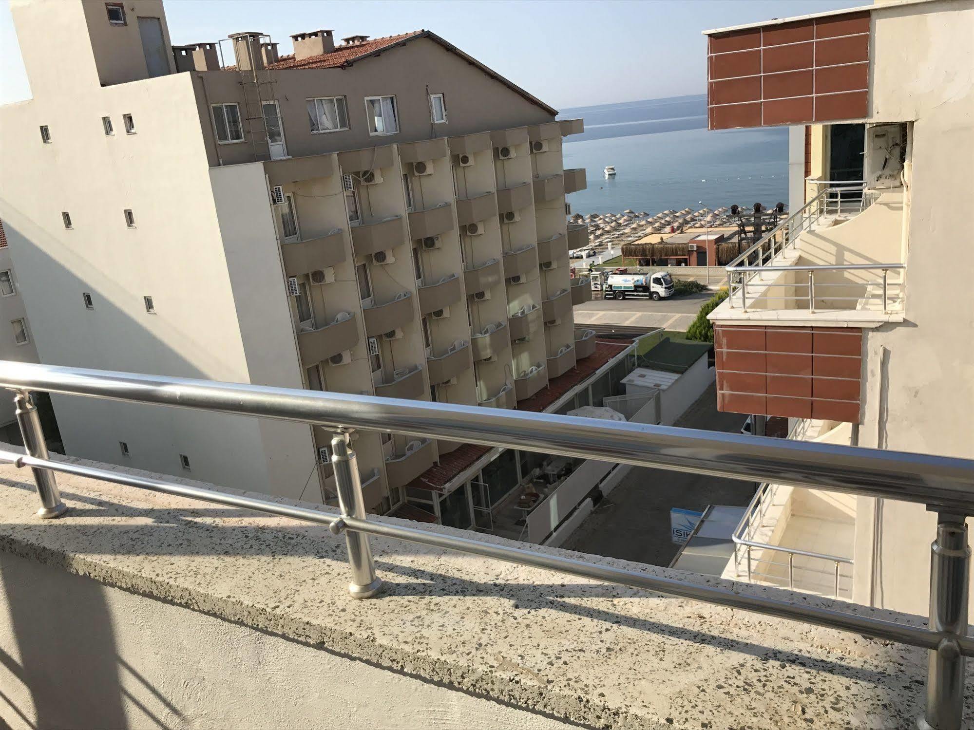 Hotel Marine Ayvalik Exterior photo
