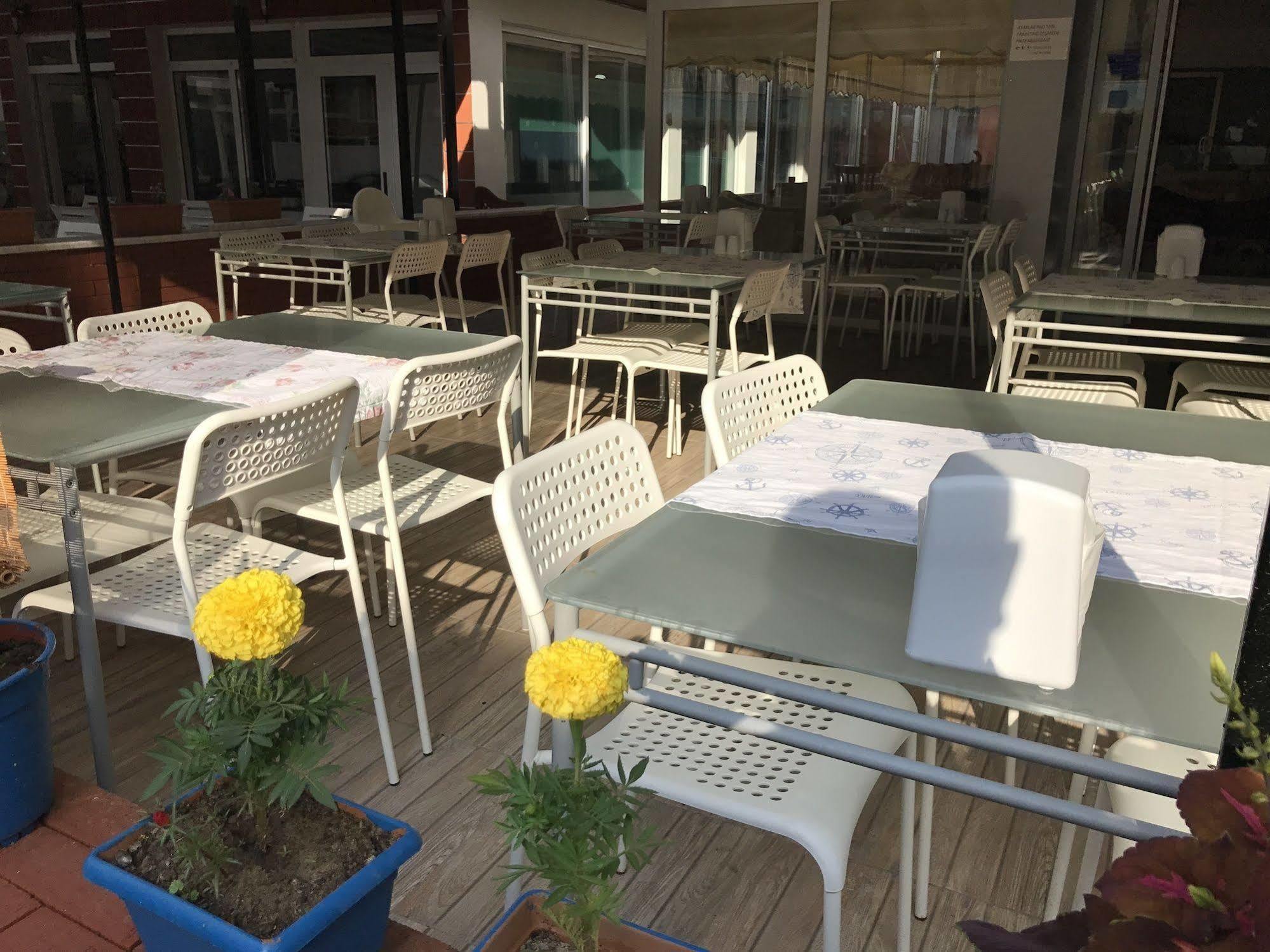 Hotel Marine Ayvalik Exterior photo